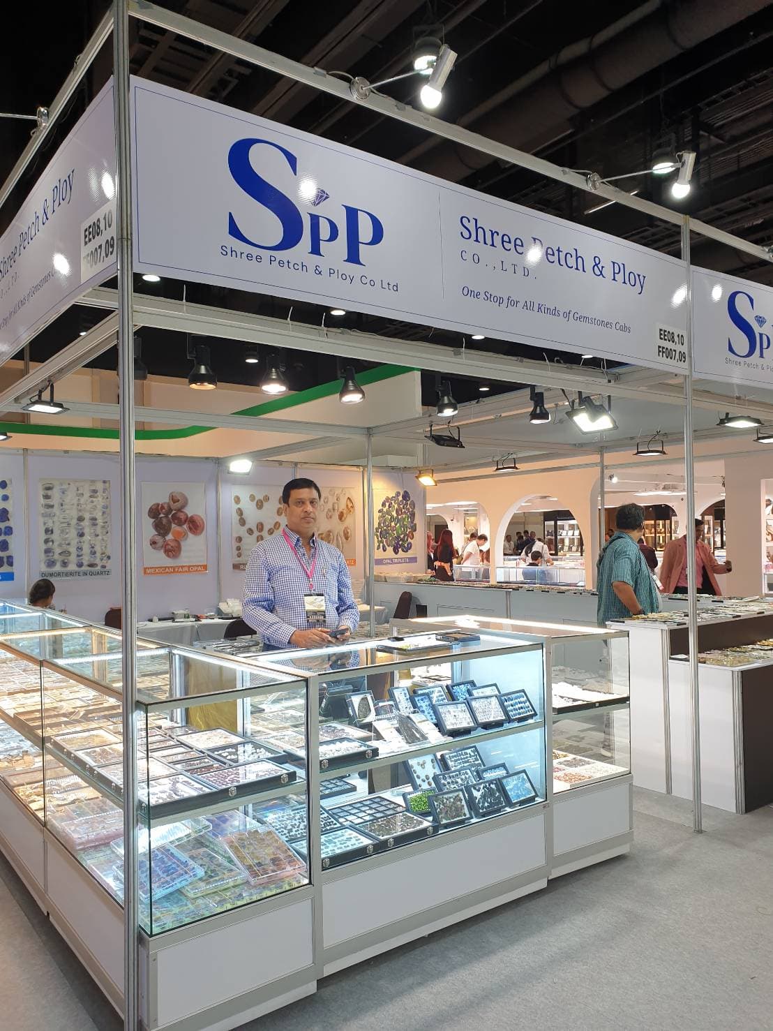 Shree Petch & Ploy booth signage at the Bangkok Gems & Jewelry Fair